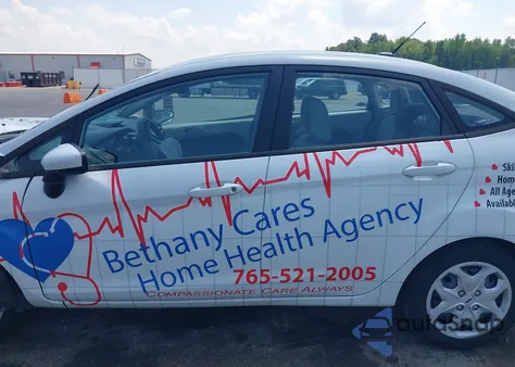 2013 Ford Fiesta S z USA, uszkodzony, nr VIN 3FADP4AJ4DM219466